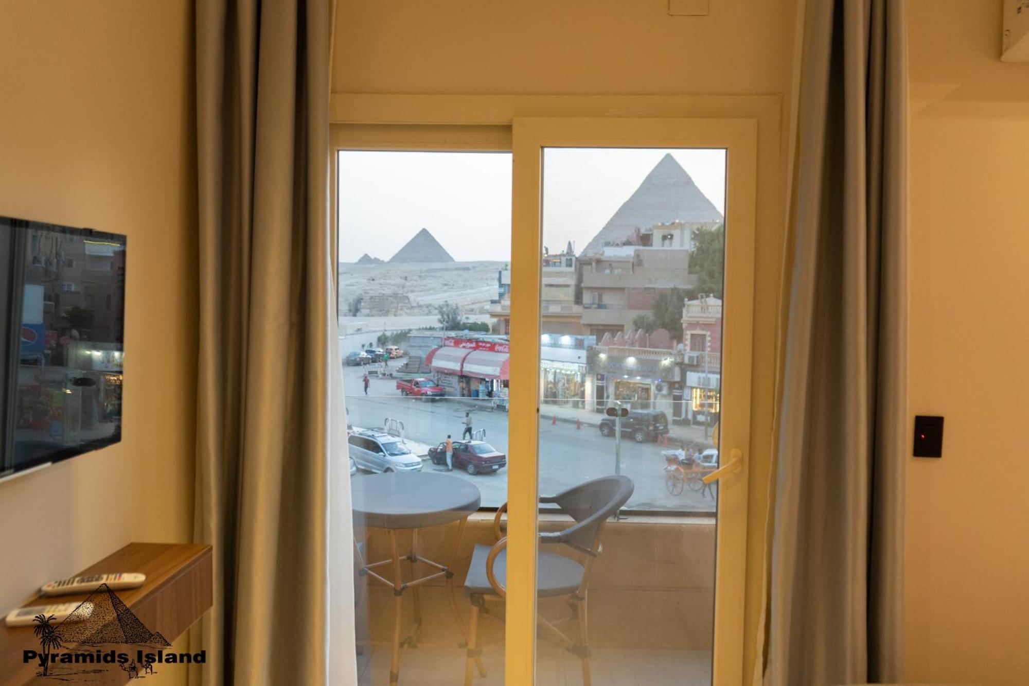 Pyramids Island Bed & Breakfast Kafrat al Jabal Ngoại thất bức ảnh