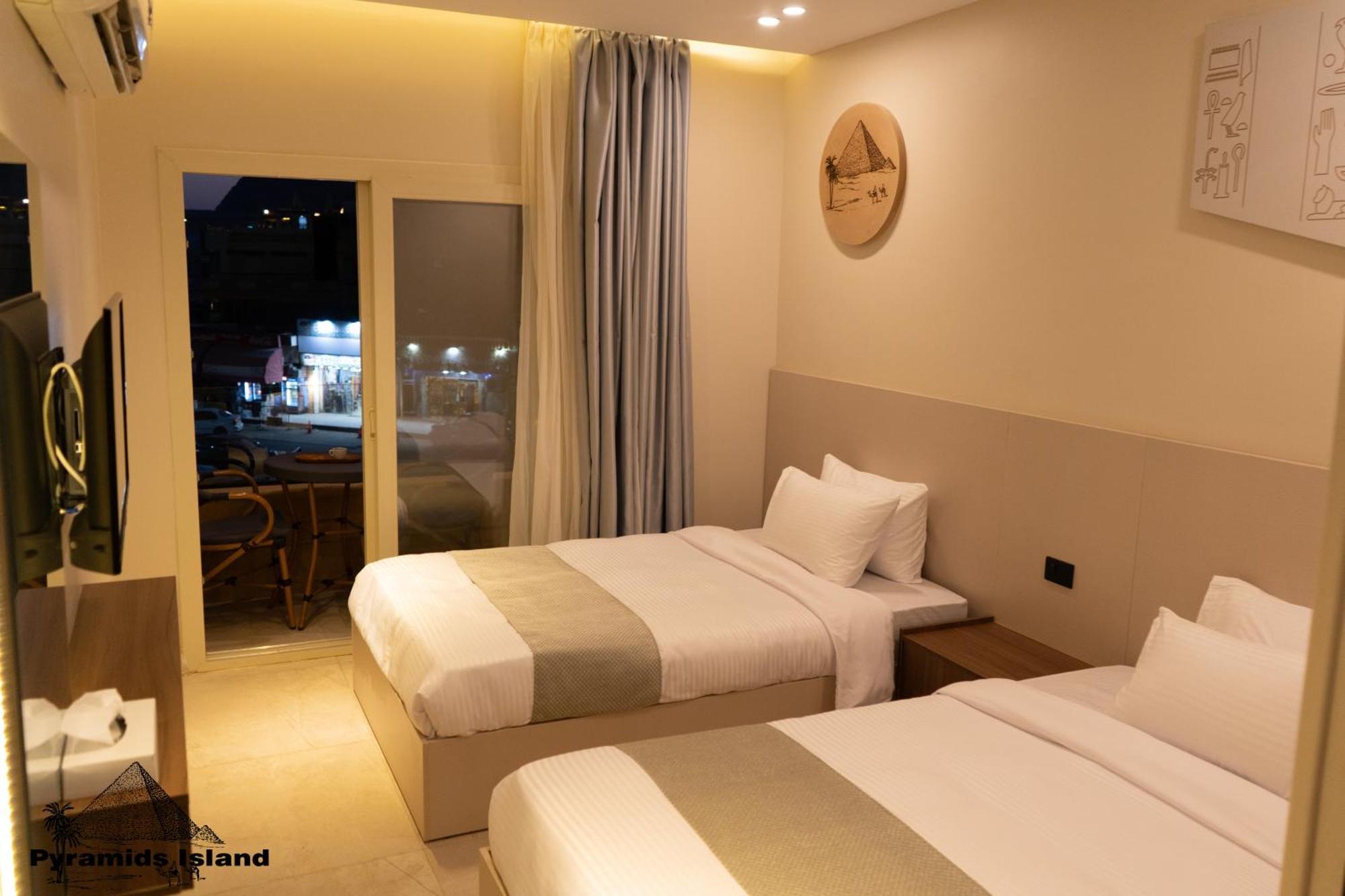 Pyramids Island Bed & Breakfast Kafrat al Jabal Ngoại thất bức ảnh