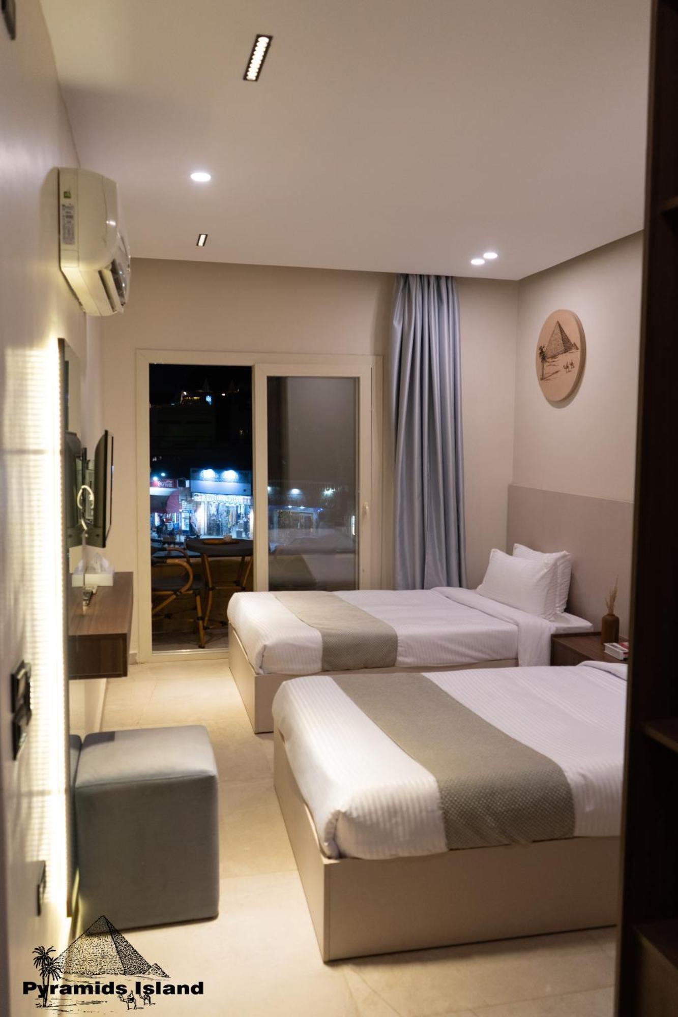 Pyramids Island Bed & Breakfast Kafrat al Jabal Ngoại thất bức ảnh