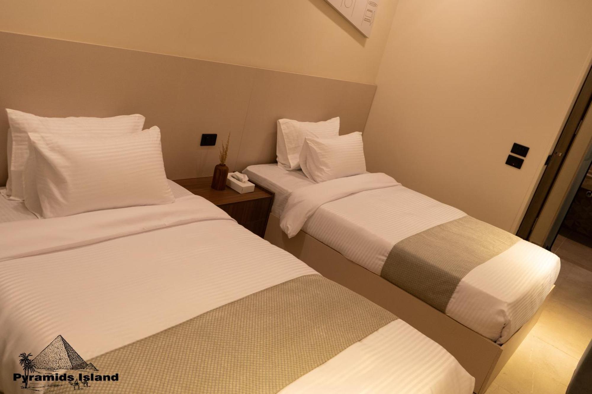 Pyramids Island Bed & Breakfast Kafrat al Jabal Ngoại thất bức ảnh