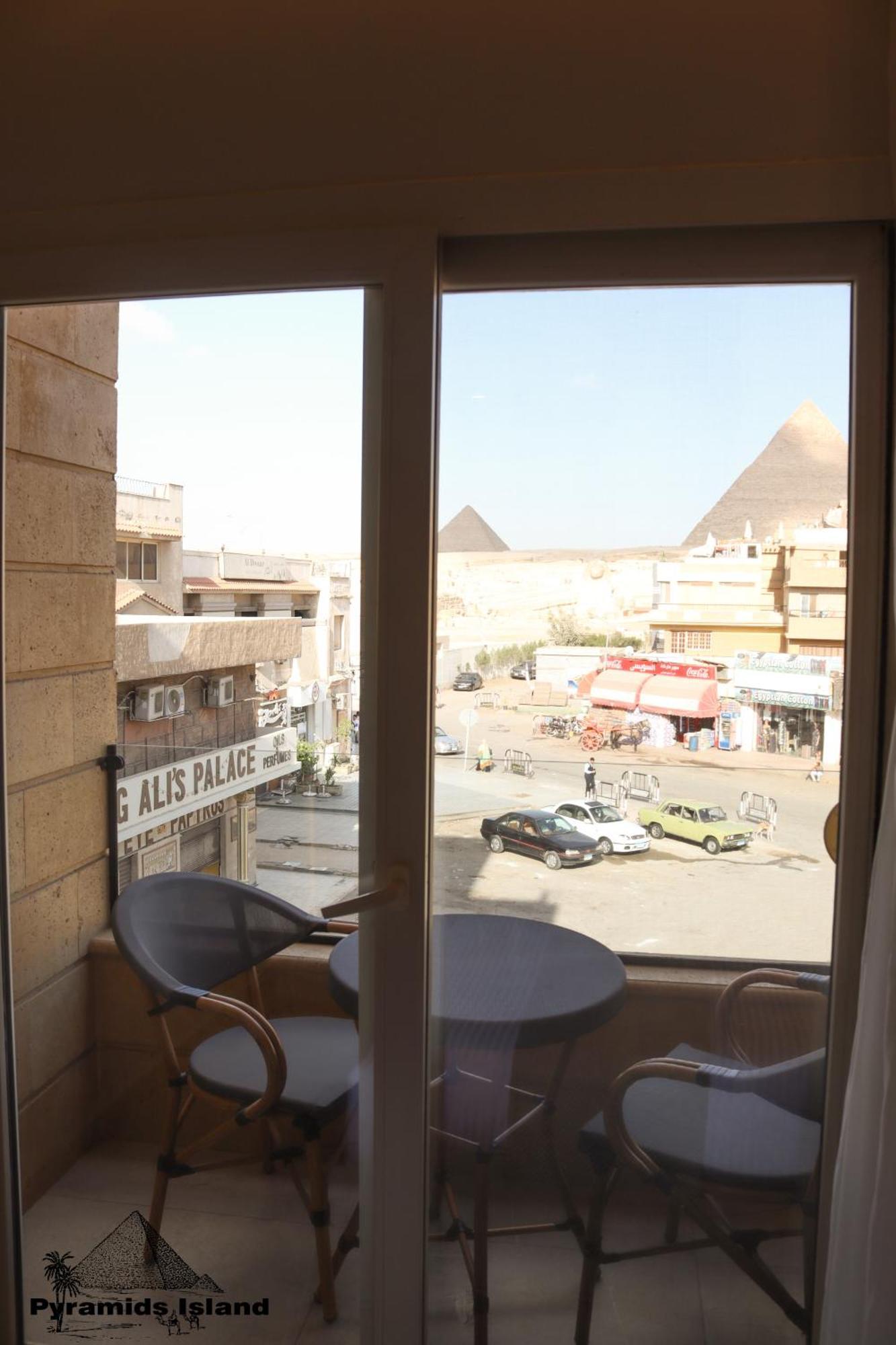 Pyramids Island Bed & Breakfast Kafrat al Jabal Ngoại thất bức ảnh