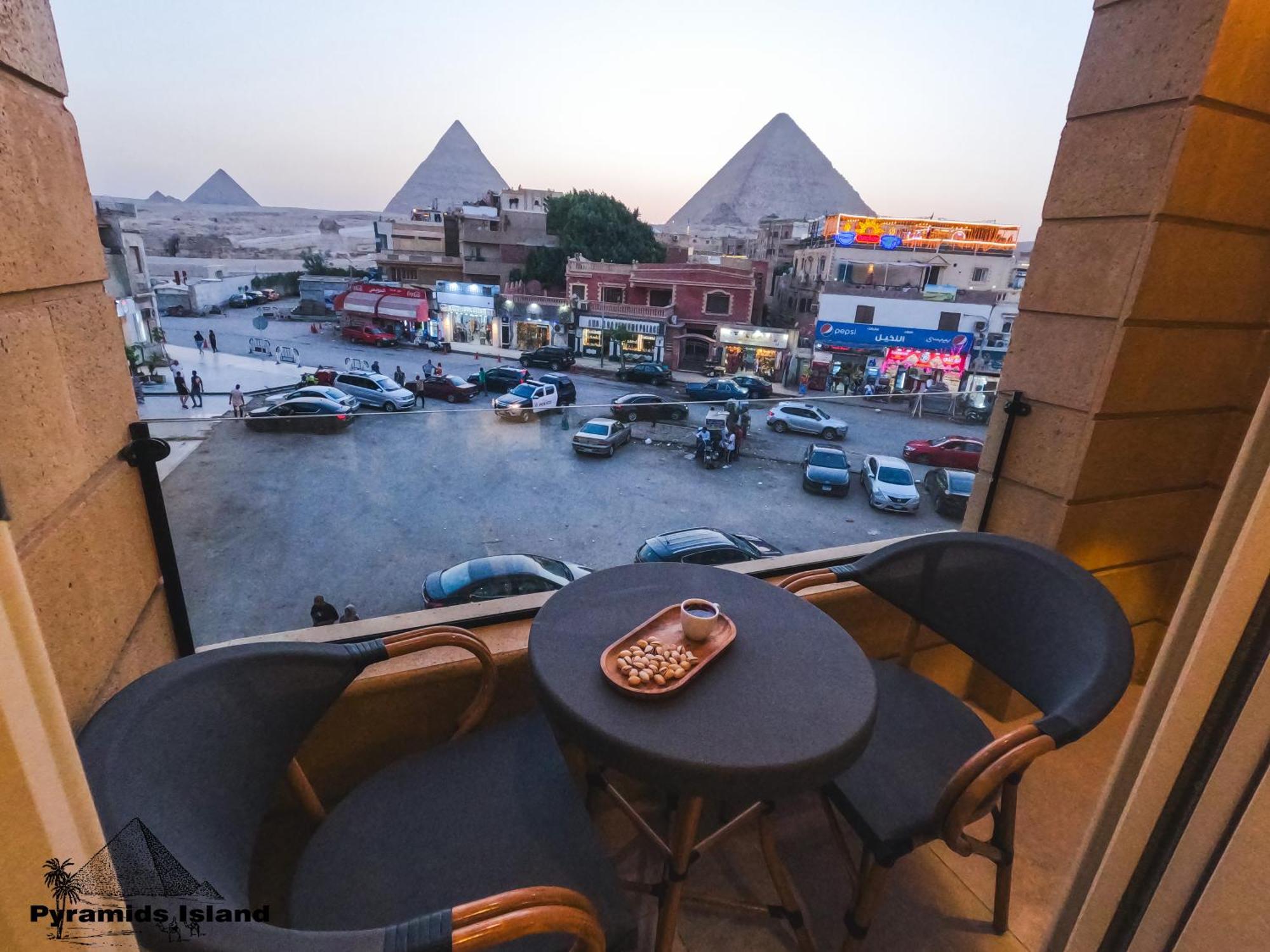 Pyramids Island Bed & Breakfast Kafrat al Jabal Ngoại thất bức ảnh