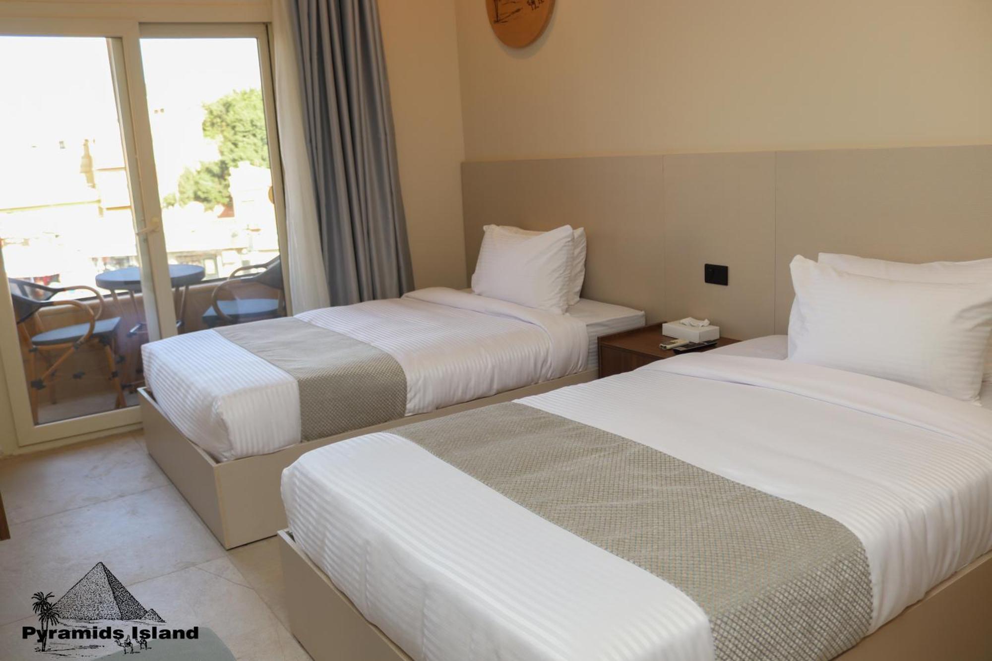 Pyramids Island Bed & Breakfast Kafrat al Jabal Ngoại thất bức ảnh