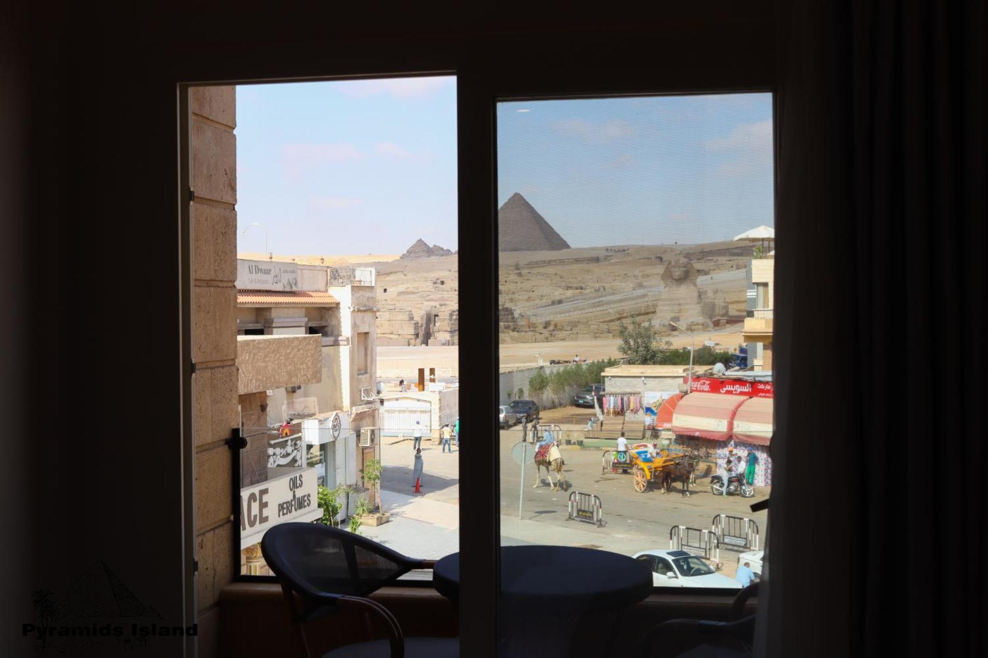 Pyramids Island Bed & Breakfast Kafrat al Jabal Ngoại thất bức ảnh