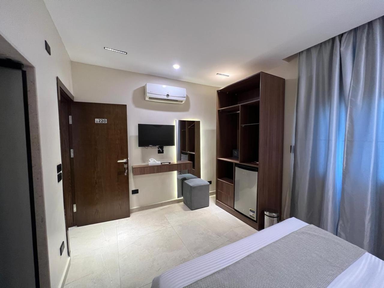 Pyramids Island Bed & Breakfast Kafrat al Jabal Ngoại thất bức ảnh